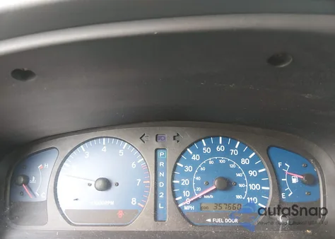 2002 Toyota Sienna из США, поврежденный, VIN 4TZ3F13C52U457631